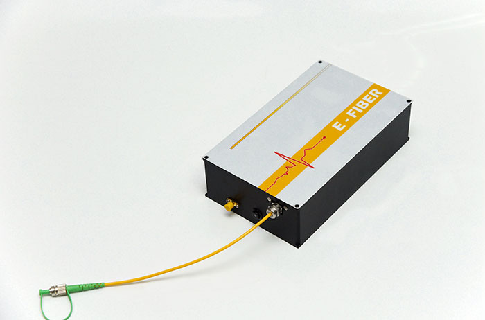 1560nm 1.5μm Picosecond Pulse Fiber Laser 10ps Pulse Width Ultra-fast Laser PSPL-1560-10-100-80-PM-M - Click Image to Close